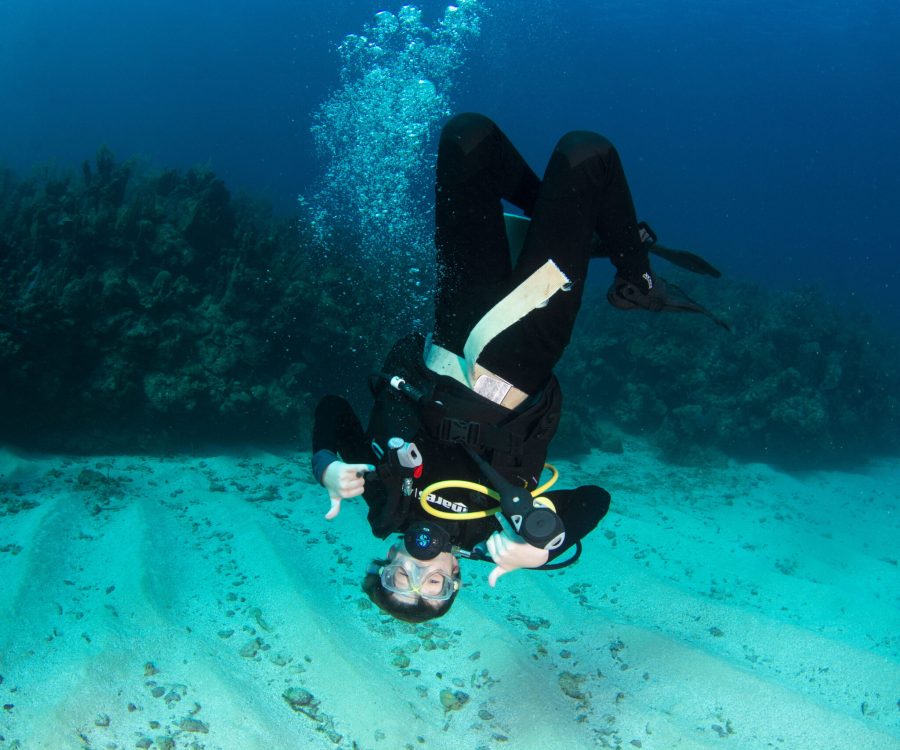 Peak Performance Buoyancy Roatan