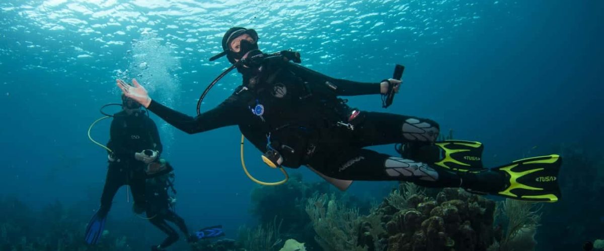 Roatan Peak Performance Buoyancy course