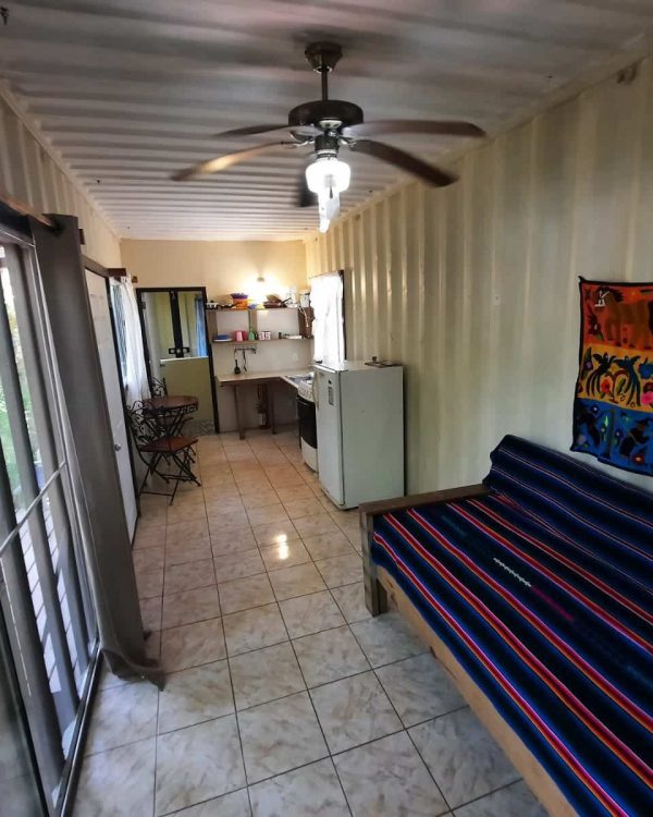 roatan-hostel-dive-and-stay-8.jpg